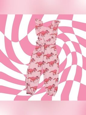Hugo Loves Tiki Dinosaur Overalls 
Great condition 
4T
Pink
Retired Retail $80